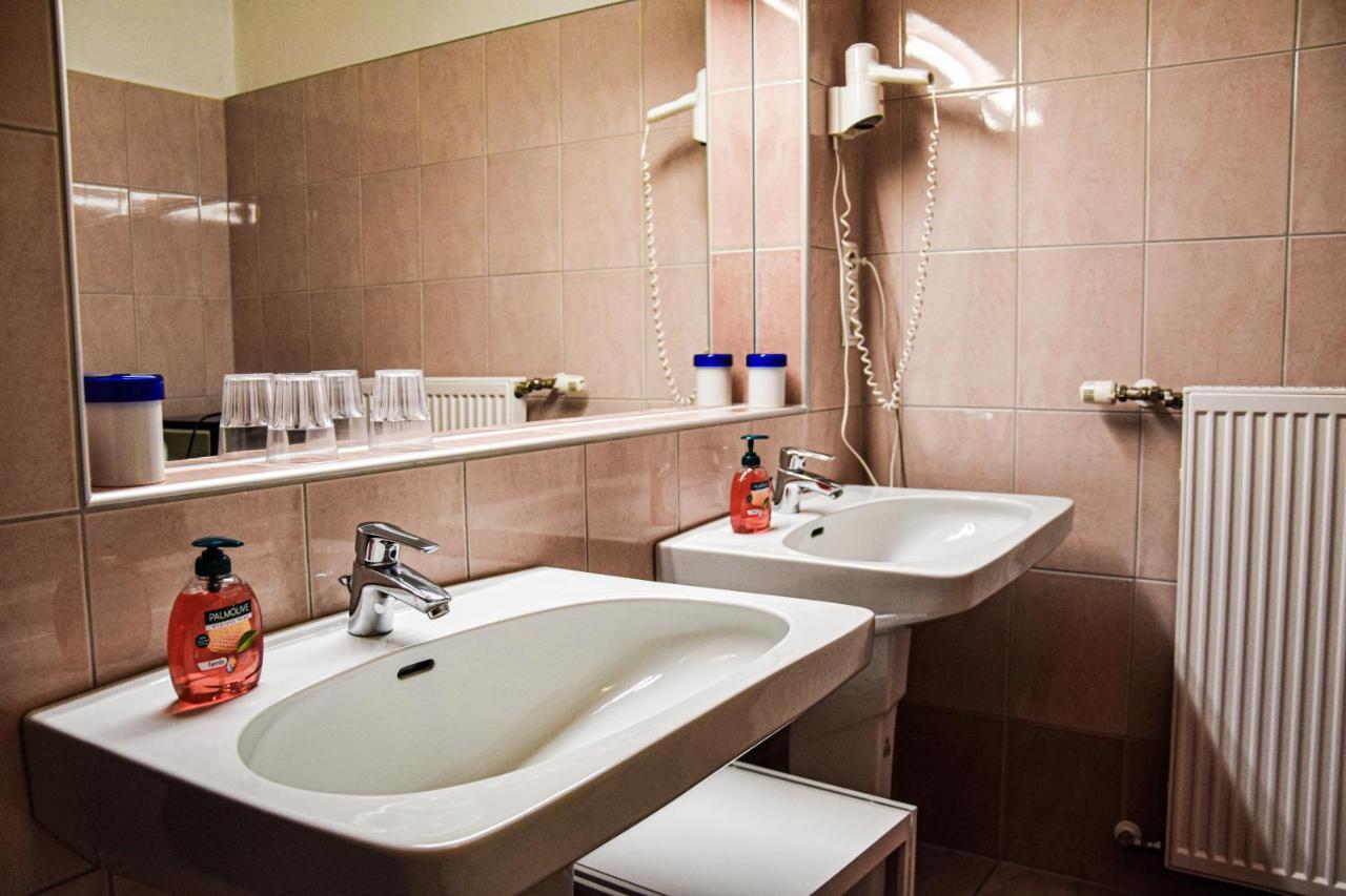 Hotel Reinisch Кефлах Екстер'єр фото